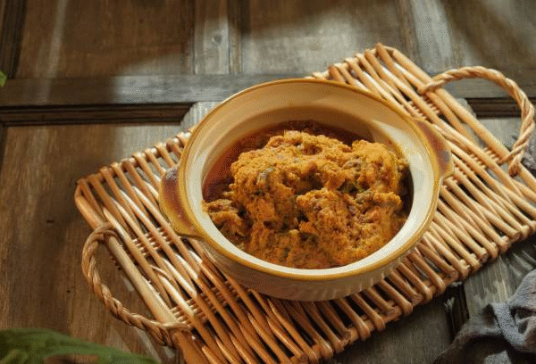 5 Alasan Kenapa Warna Rendang Pucat dan Tidak Merah Merona [Terbongkar]