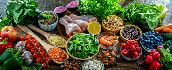 7 Cara Diet Defisit Kalori Tanpa Rasa Lapar yang Ampuh dan Menyenangkan